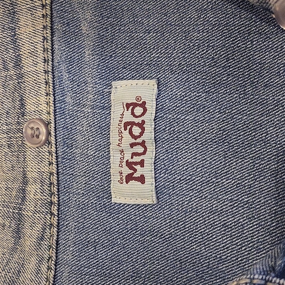 Vest - Picture 3 of 7